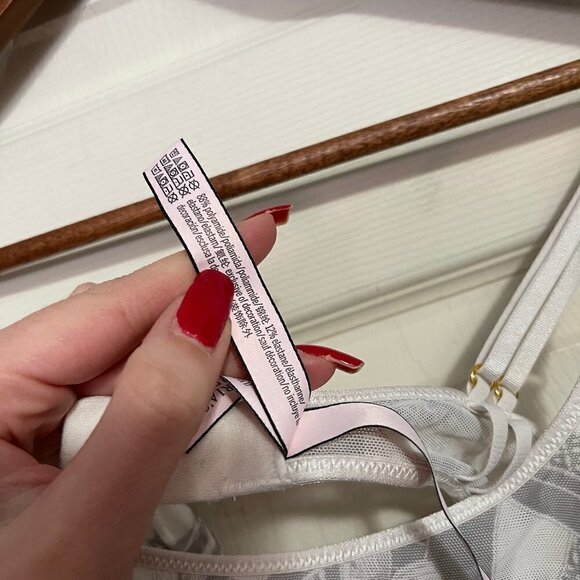 Victoria's Secret Women's White Gray Floral Mesh Sheer Bralette Size Large - Picture 5 of 7